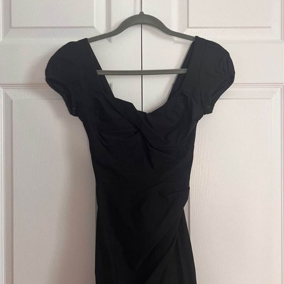 EMILIO & COCO Black Fitted Dress - Picture 5 of 6